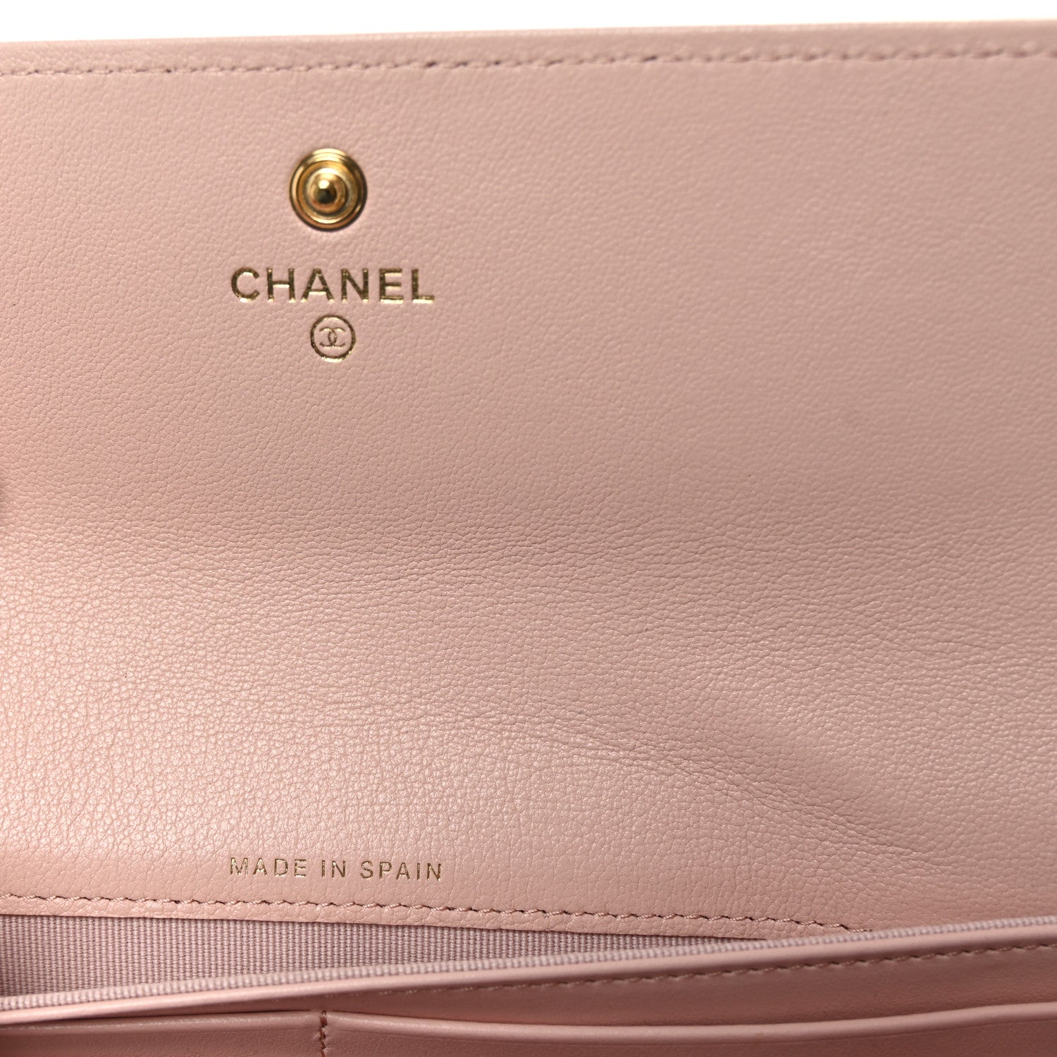 Chanel Lambskin Quilted Chanel 19 Flap Wallet Light Pink 7 of 9