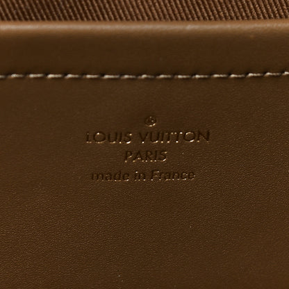 Louis Vuitton Monogram Utility Crossbody 6 of 10