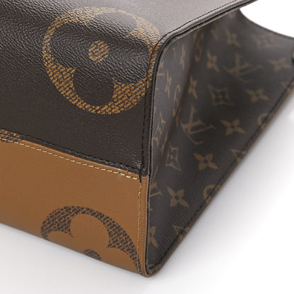 Louis Vuitton Reverse Monogram Giant Onthego MM 8 of 8