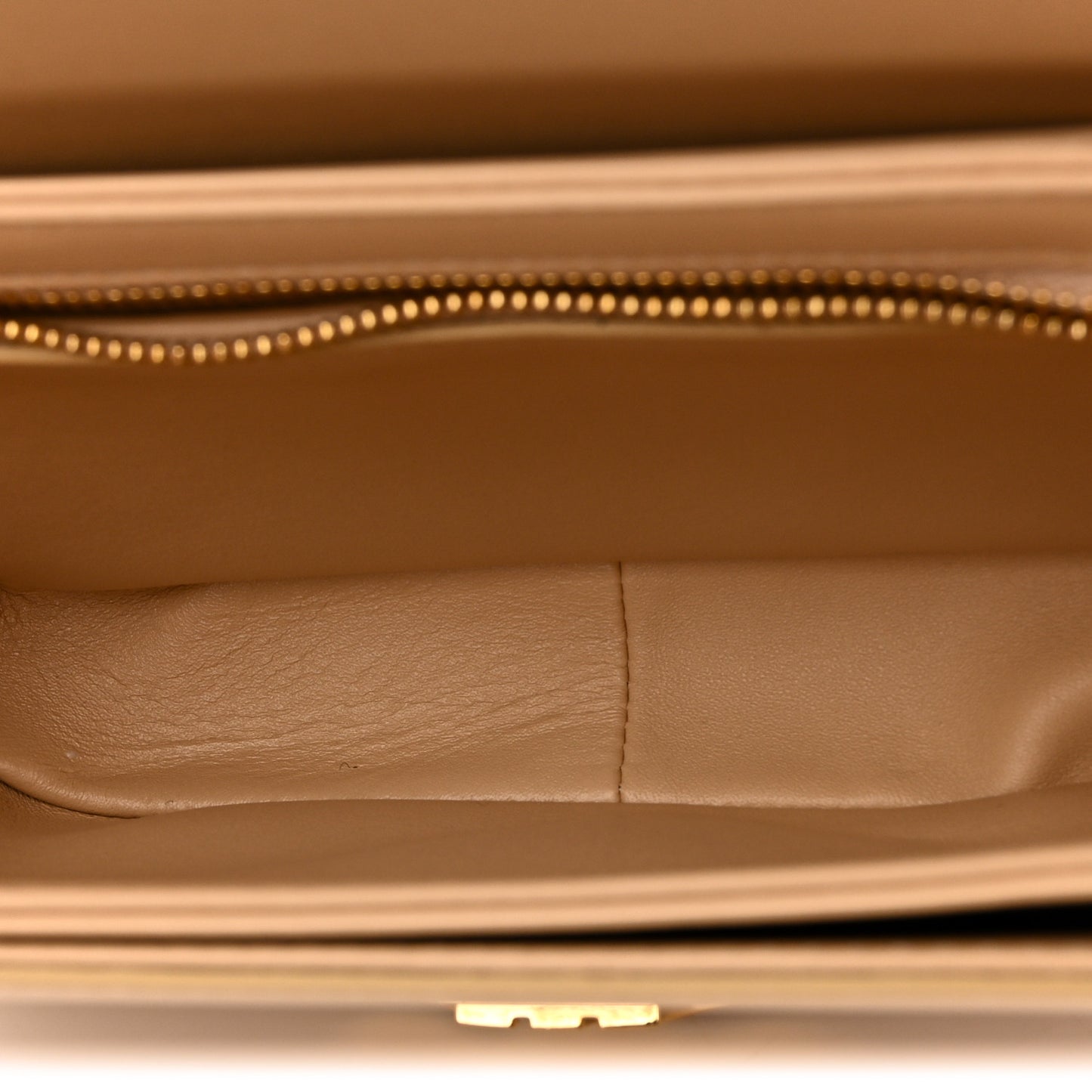 Shiny Calfskin Teen Triomphe Nude