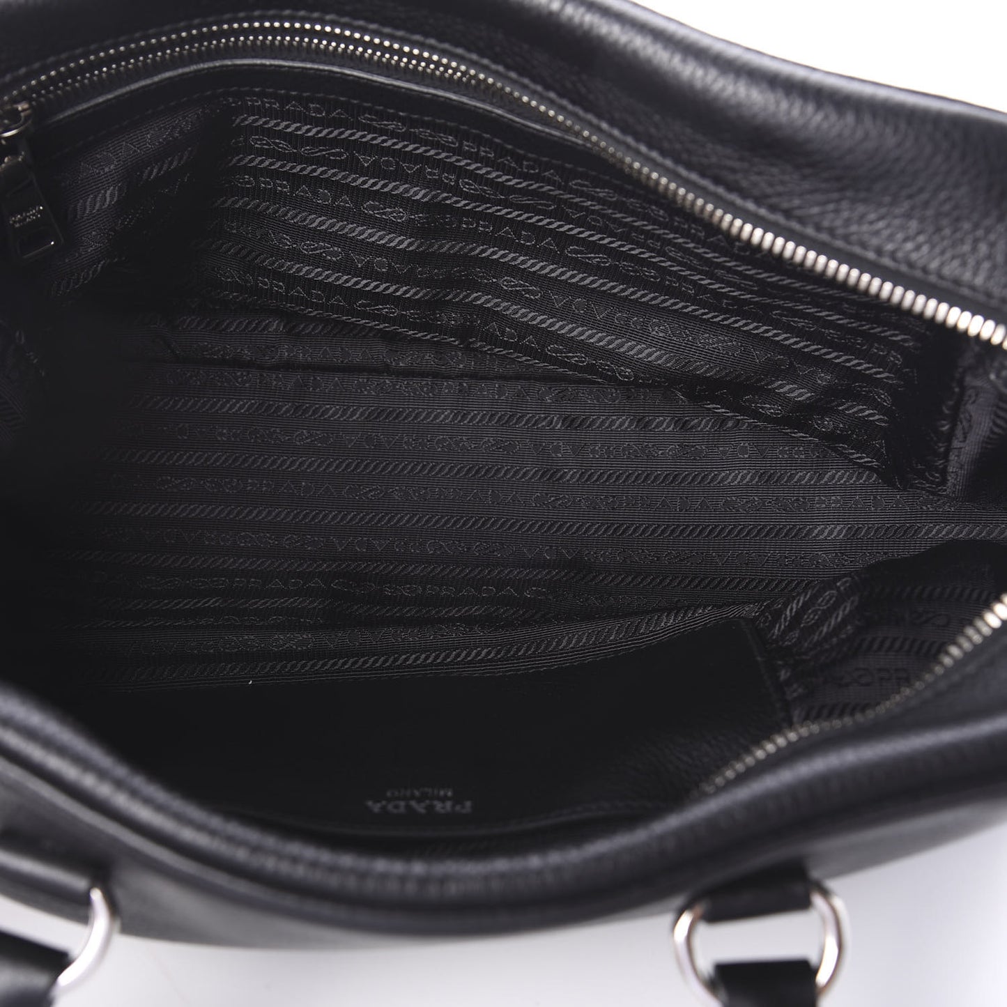 Vitello Daino Satchel Black