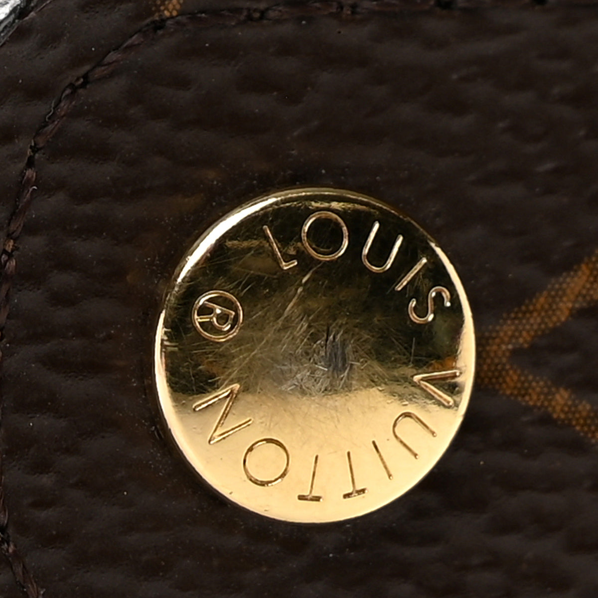 Louis Vuitton Monogram Medium Ring Agenda Cover 7 of 8