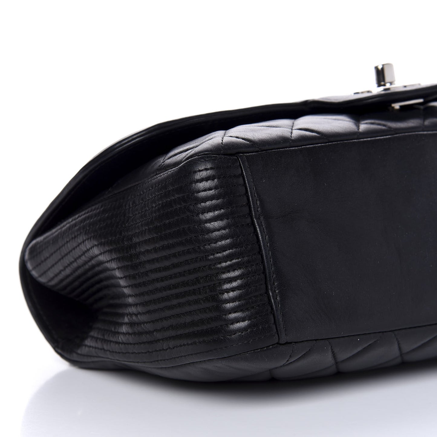 Lambskin Quilted Medium Single Flap Black
