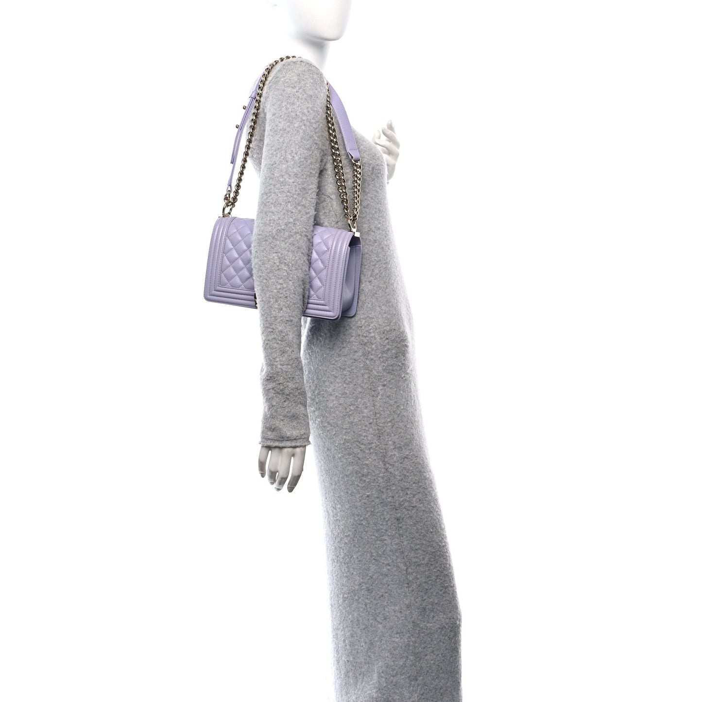 Caviar Quilted Medium Boy Flap Light Purple