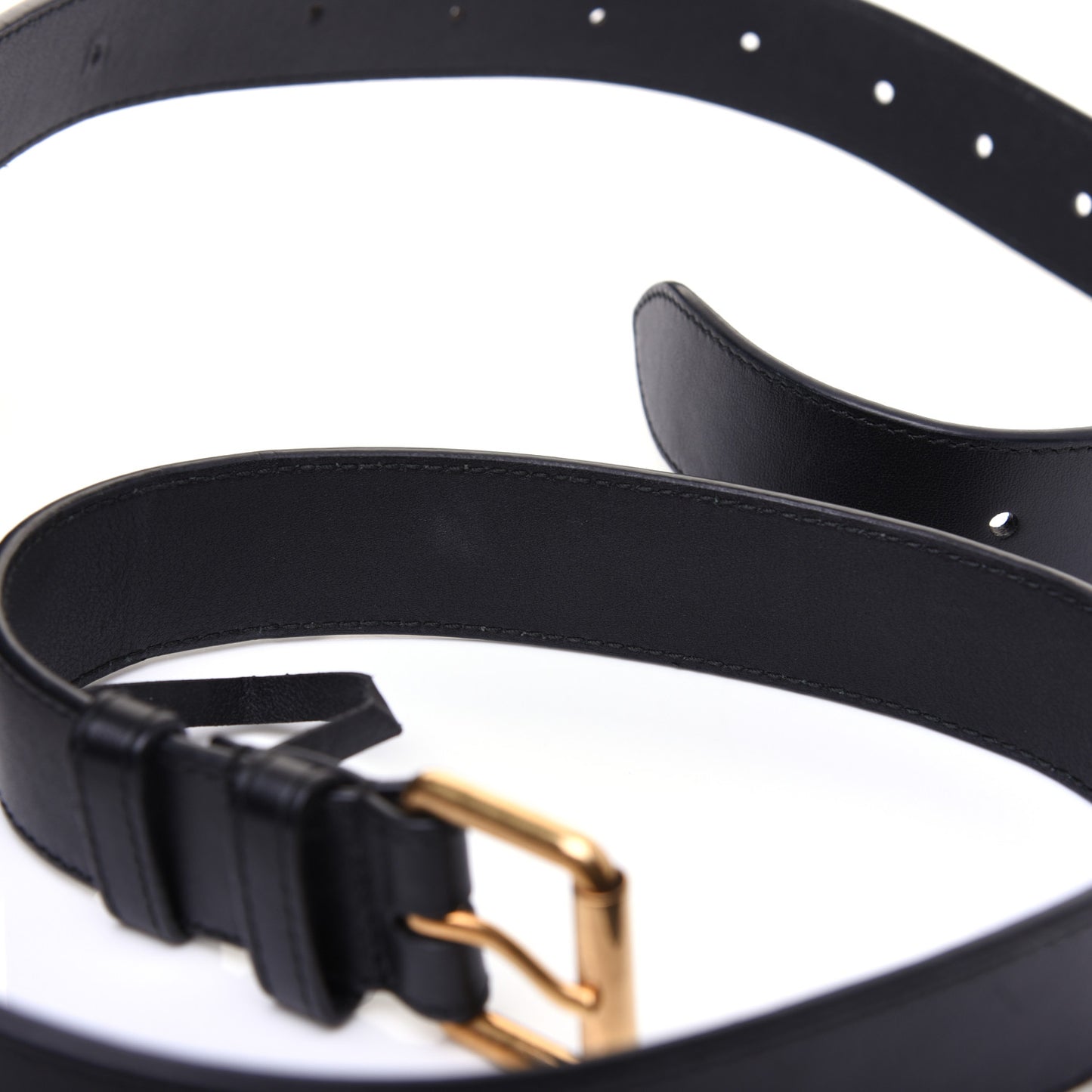 Calfskin Matelasse GG Marmont Belt Bag 105 42 Black