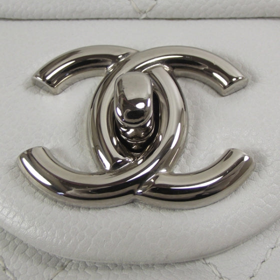 Caviar Jumbo Flap White