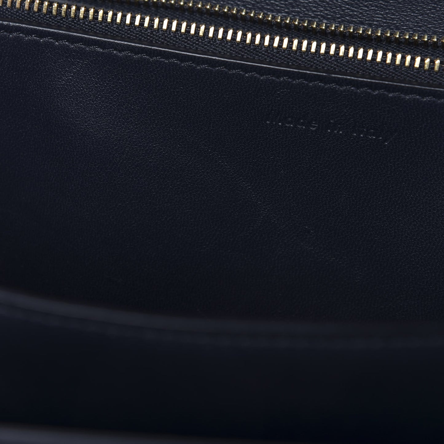 Box Calfskin Medium Classic Box Flap Bag Navy