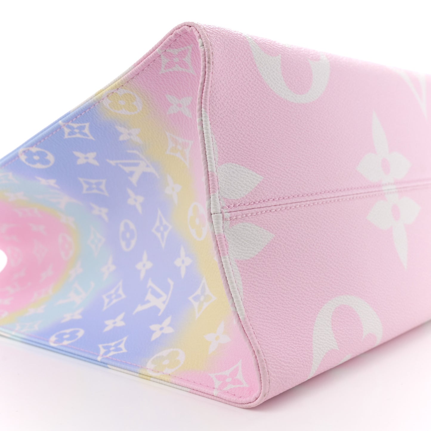 Monogram Escale Onthego GM Pastel