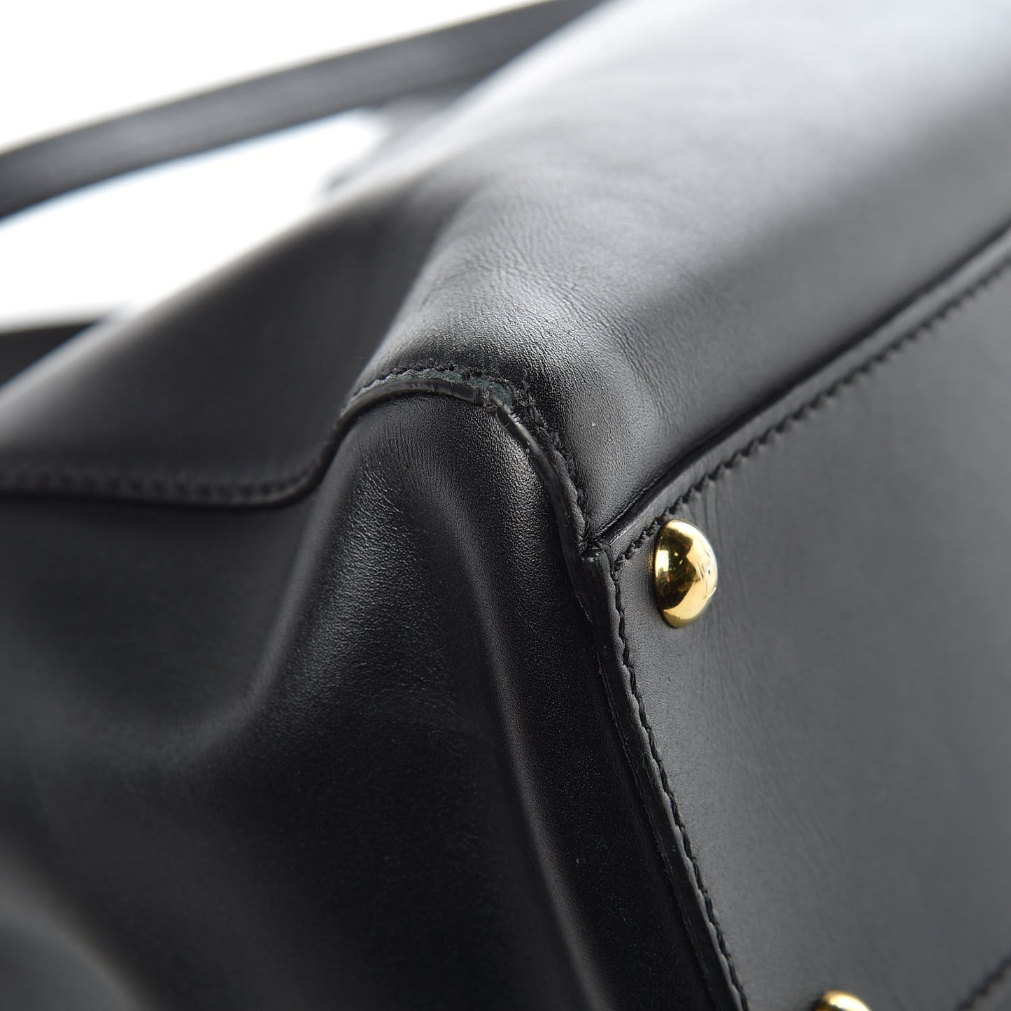 Vitello Morgan Shiny Nappa Medium Peekaboo Iconic Satchel Black