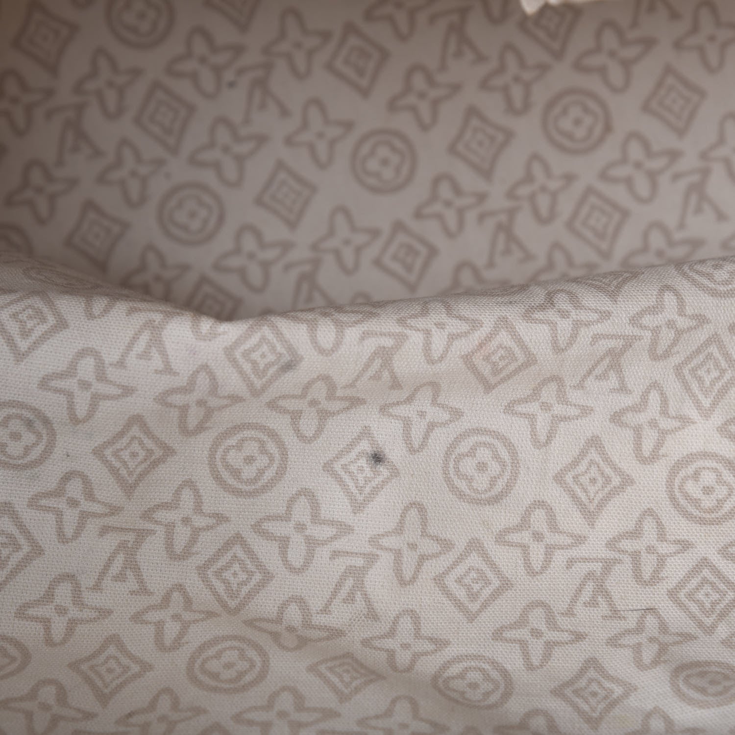 Louis Vuitton Tahitienne Cabas GM Sandy 6 of 9