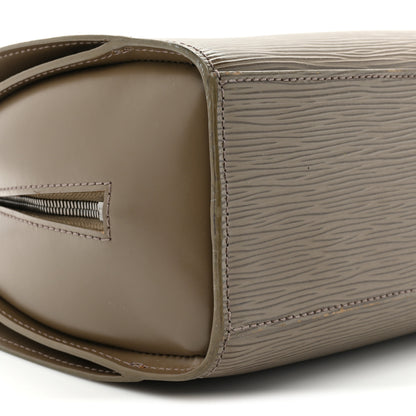 Louis Vuitton Epi Pont-Neuf Pepper 11 of 17