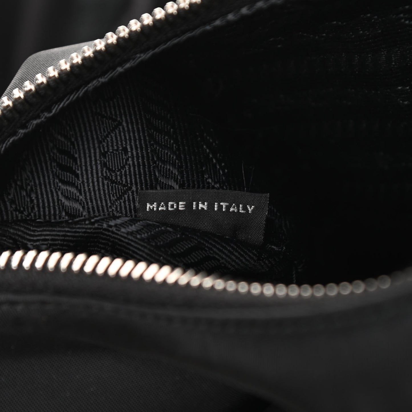 Nylon Re-Edition 2005 Shoulder Bag Black