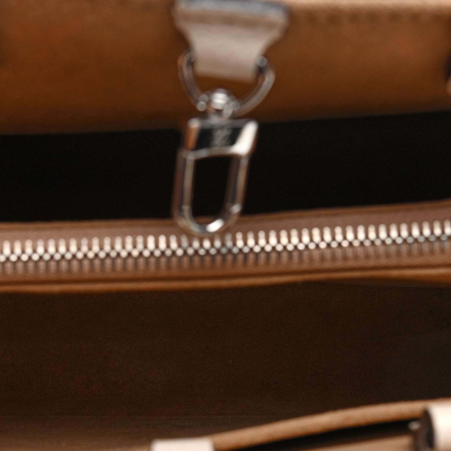 Louis Vuitton Epi Marelle Tote BB Quartz 6 of 10