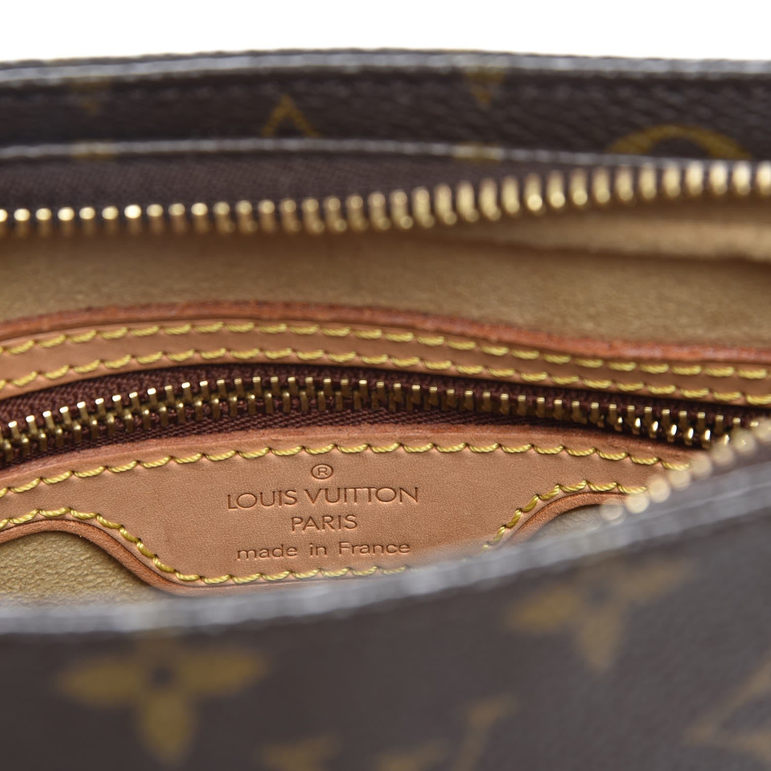 Louis Vuitton Monogram Looping MM 6 of 8