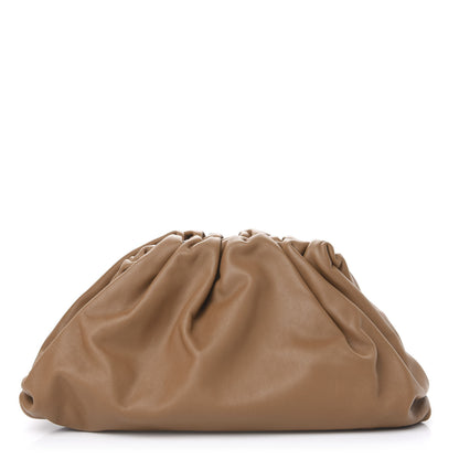 Bottega Veneta Smooth Butter Calf The Pouch Oversized Clutch Cammello 1 of 12