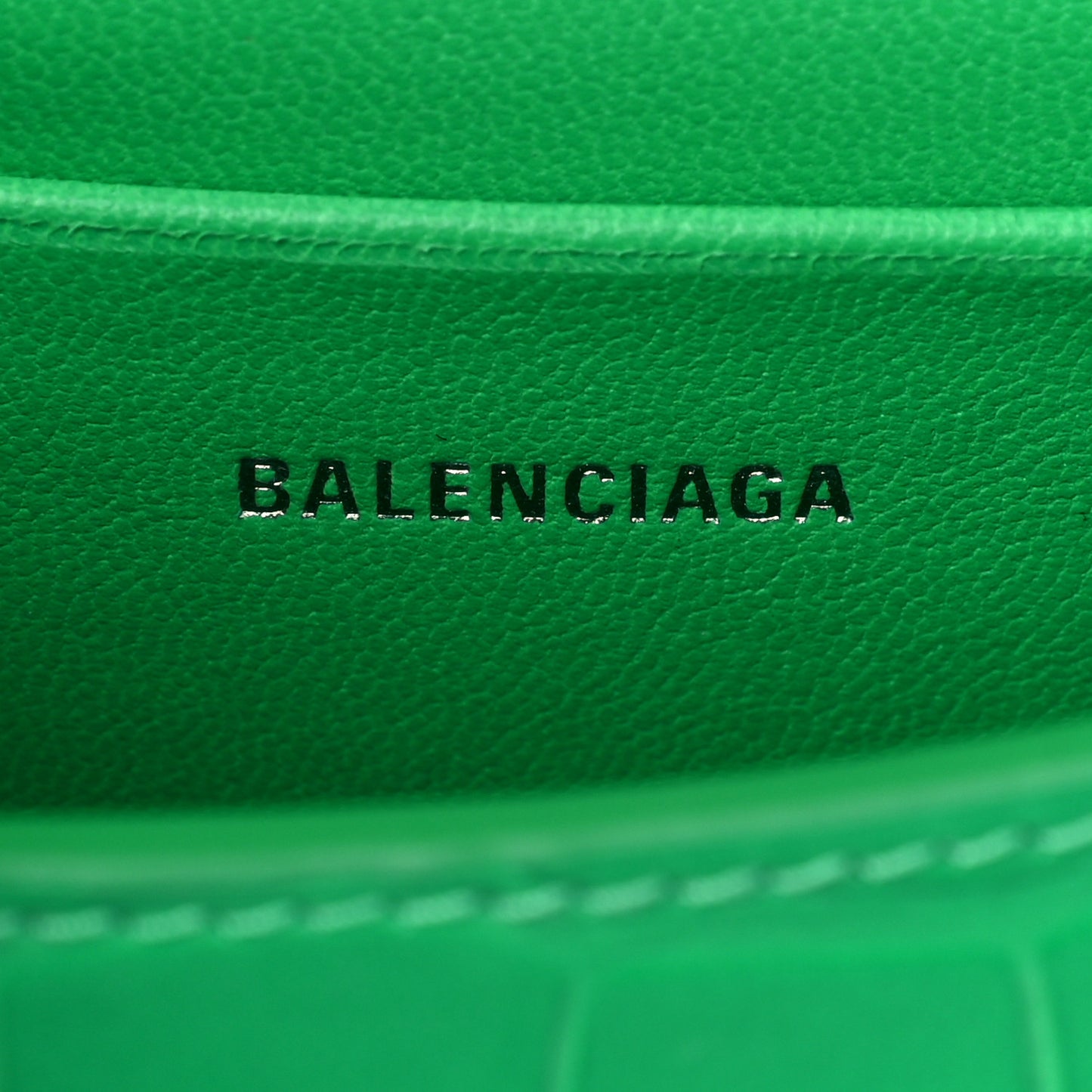 Shiny Calfskin Tonal B Crocodile Embossed Hourglass Top Handle Bag Mini with Chain Vivid Green