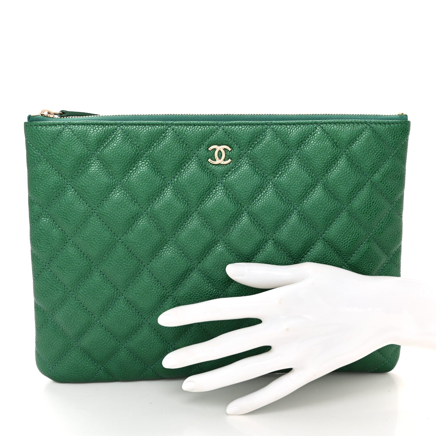 Metallic Caviar Quilted Medium Cosmetic Case Green