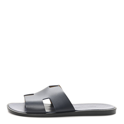 Hermes Calfskin Mens Izmir Sandals 45 Marine 1 of 10
