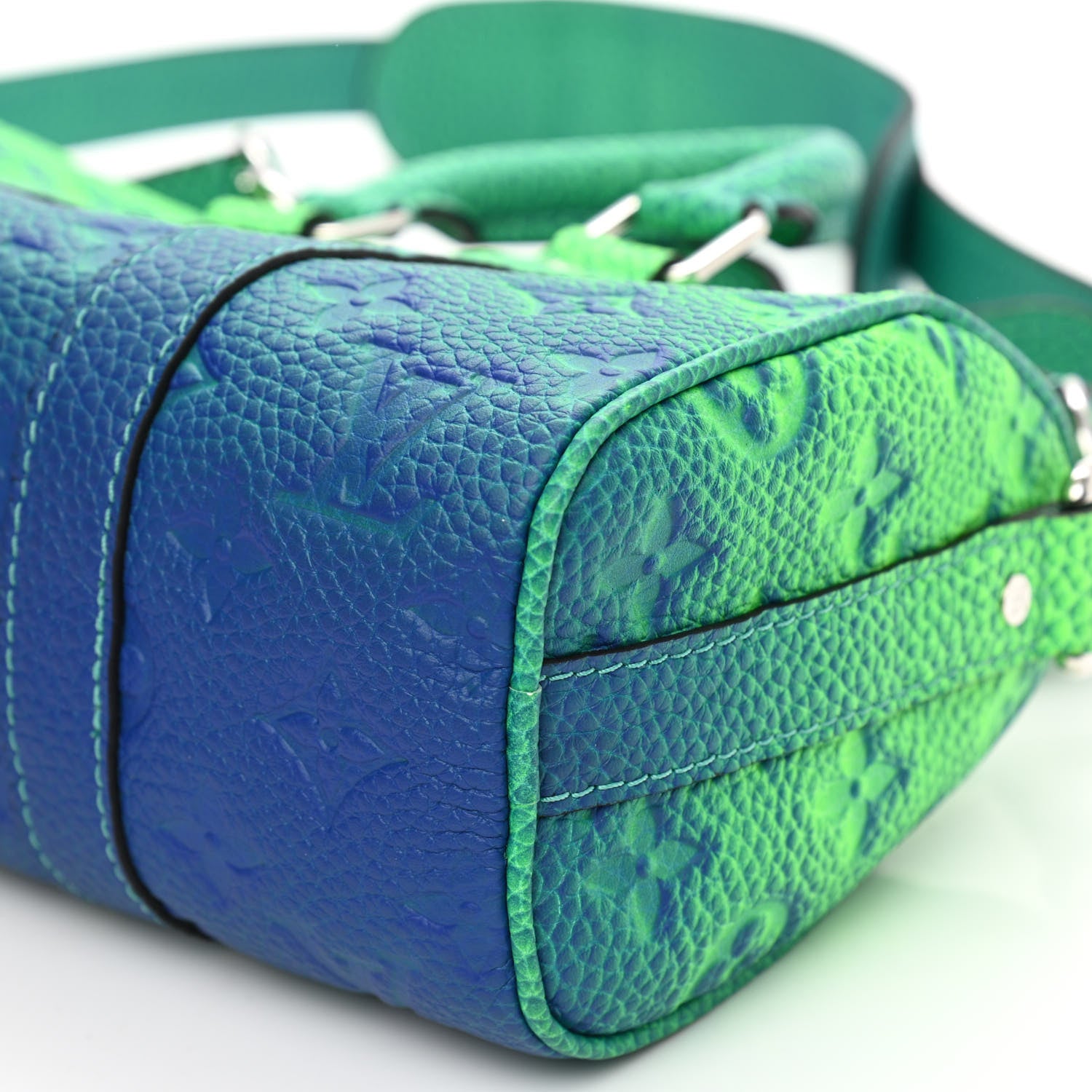 Louis Vuitton Taurillon Illusion Keepall XS Bleu Vert 7 of 8