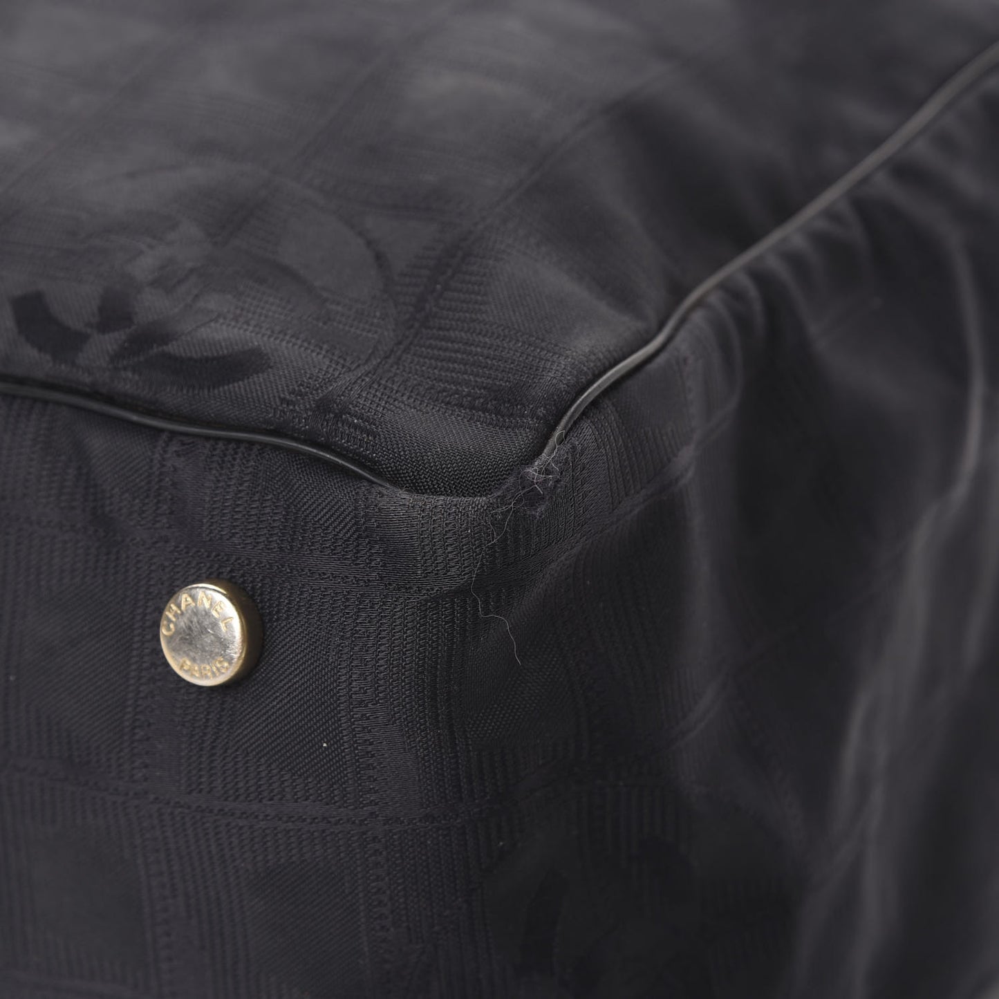 Nylon Medium Travel Tote Black