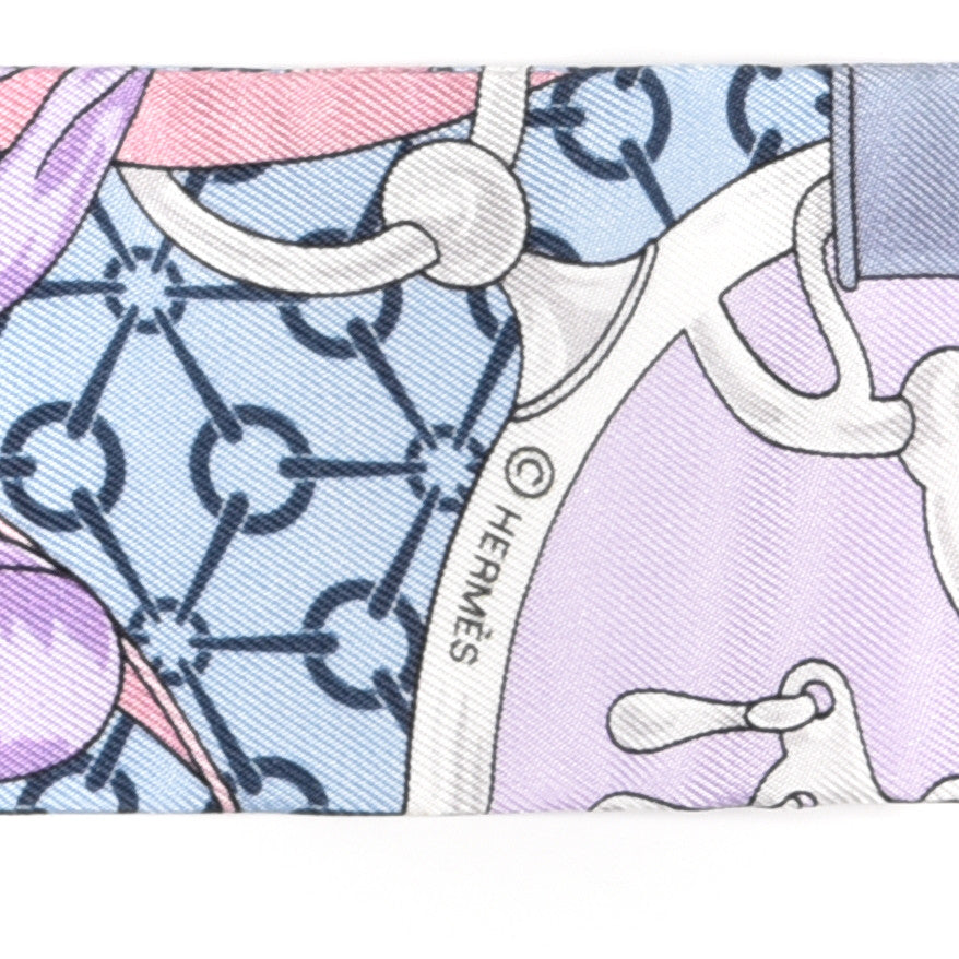 Hermes Silk La Promenade Du Matin Twilly Mauve Ciel Gris 4 of 4