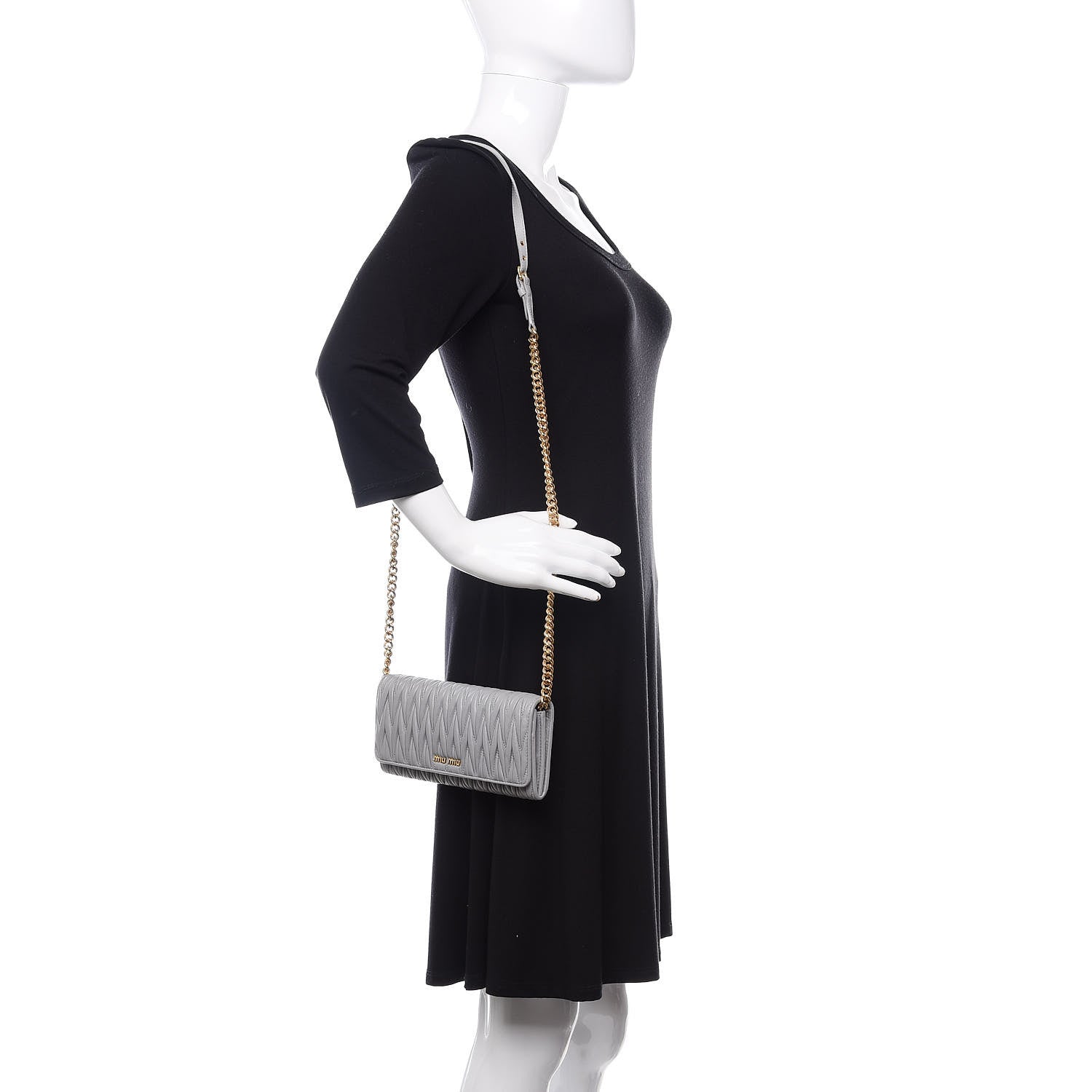 Miu Miu Nappa Matelasse Wallet On Chain Marmo 2 of 11