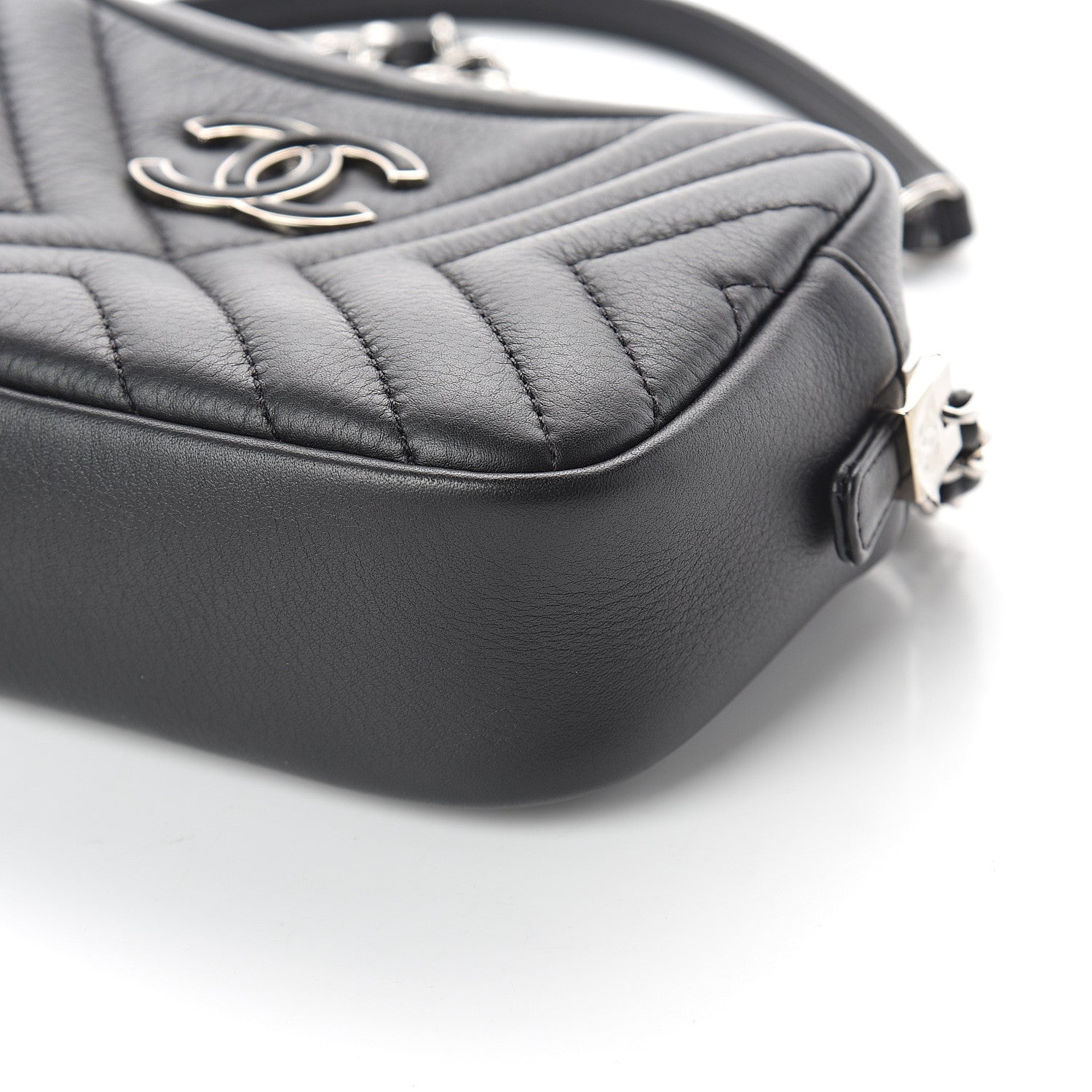 Chanel Calfskin Diagonal Chevron Quilted Tassel Camera Case Black 8 of 9