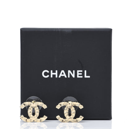 Chanel Metal Textured CC Earrings Gold 6 of 6