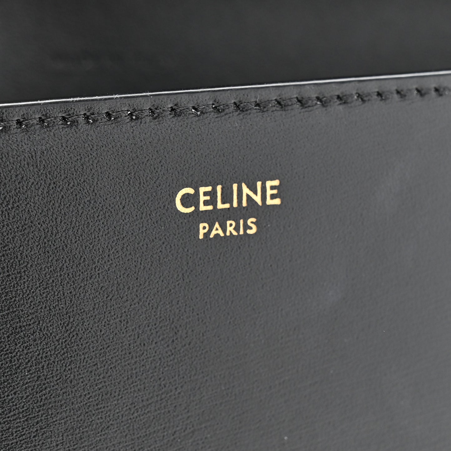 Shiny Calfskin Triomphe Margo Wallet on Chain Black