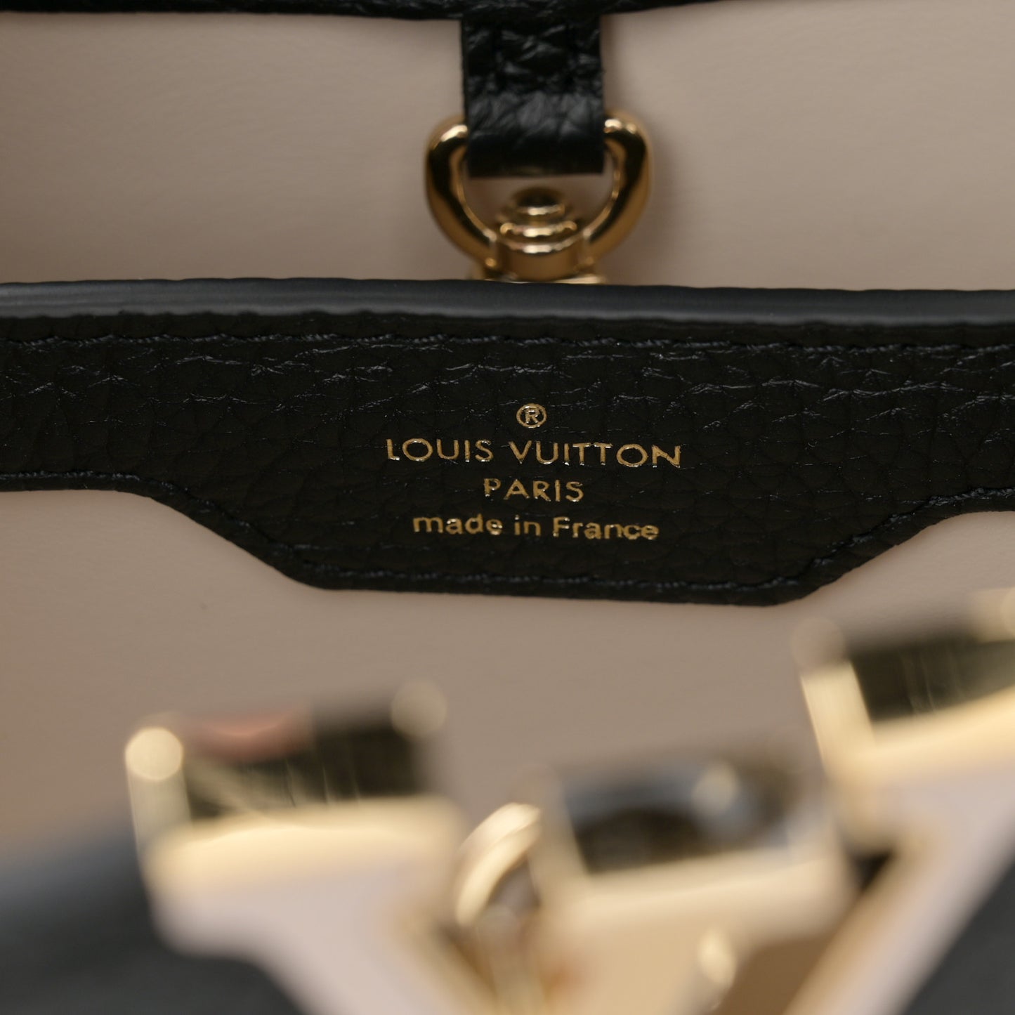 Taurillon Enamel Flower Padlock Chain Capucines BB Black