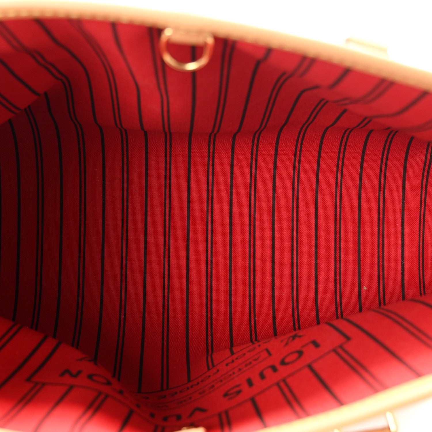 Louis Vuitton Monogram Ever More PM 5 of 10