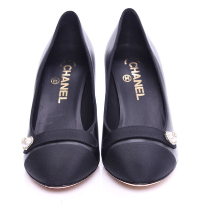 Chanel Lambskin Grosgrain Cap Toe Pearl Pumps 37 Black 5 of 11
