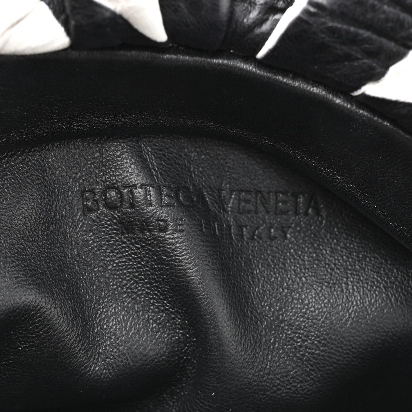 Nappa Zebra Print The Pouch Chain White Black