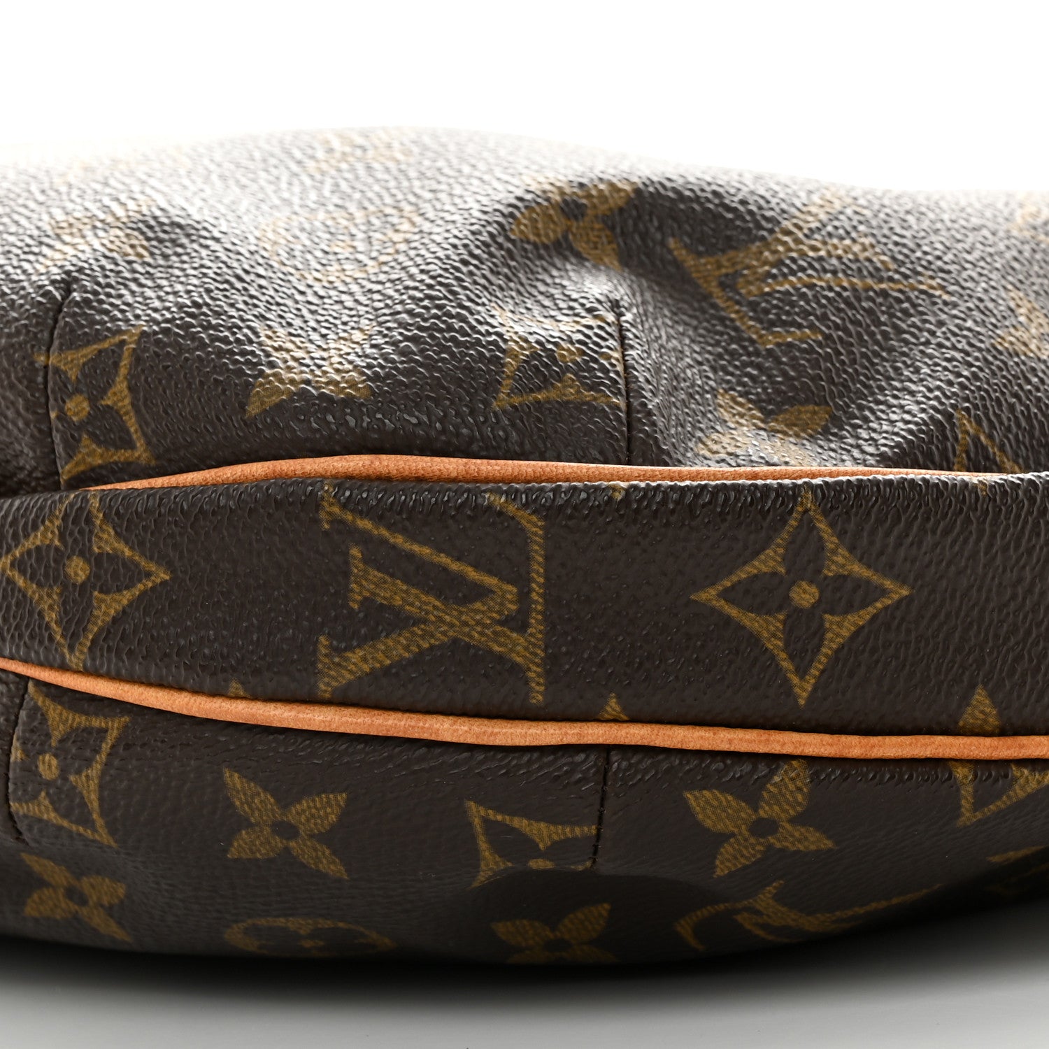 Louis Vuitton Monogram Croissant MM 10 of 10