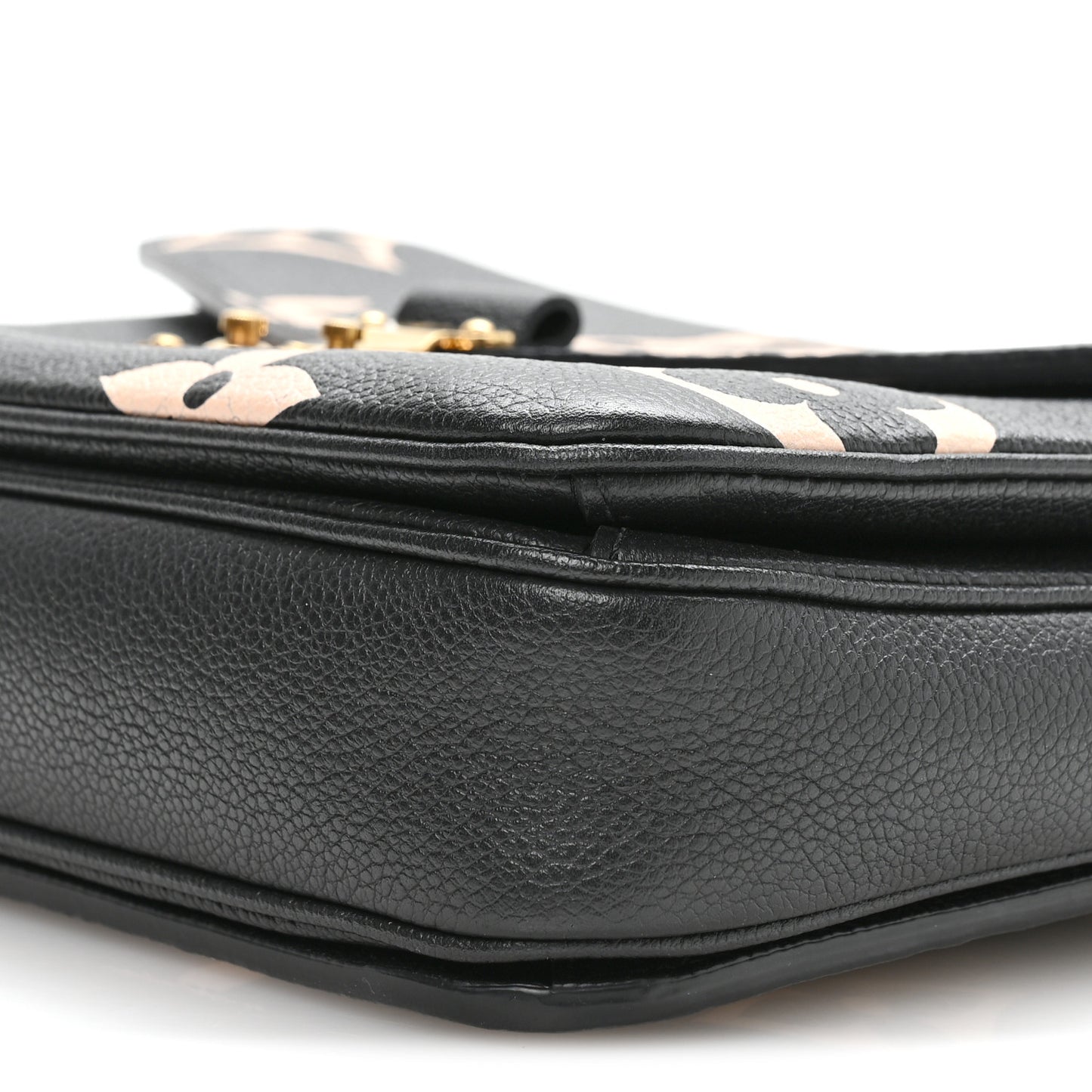 Empreinte Monogram Giant Pochette Metis Black Beige