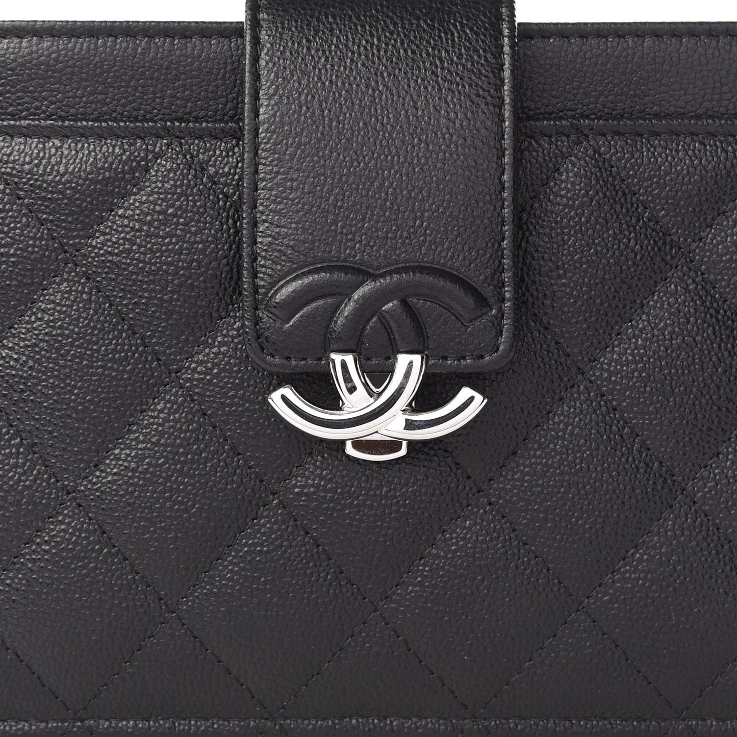 Caviar Quilted CC Box Strap Pouch Black