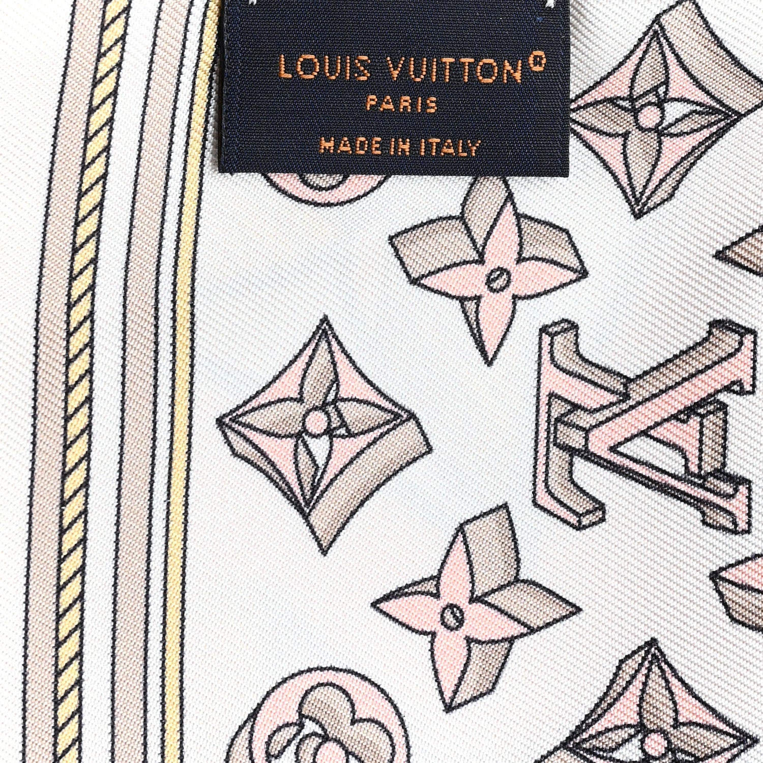 Louis Vuitton Silk Ultimate 3D Bandeau Rose Clair 3 of 3