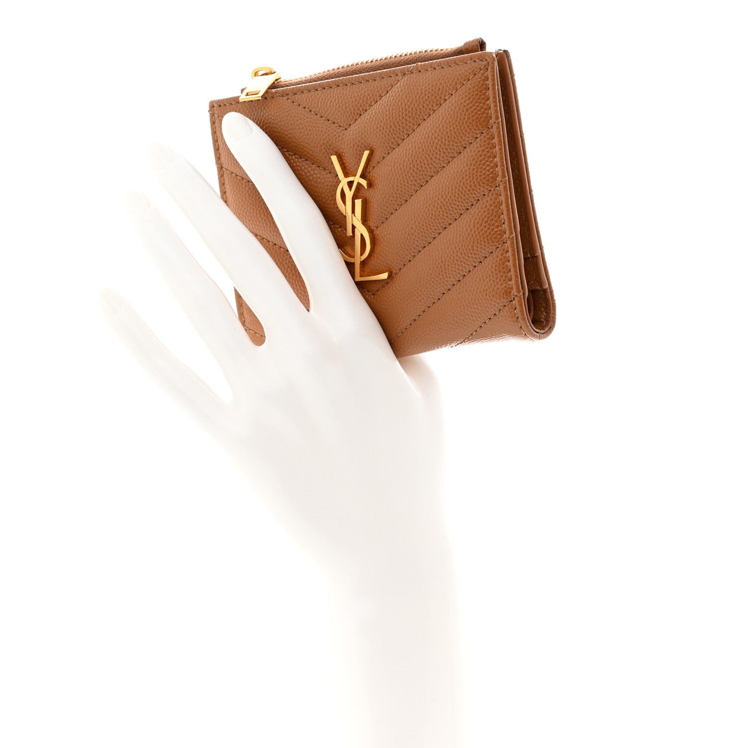 Saint Laurent Grain De Poudre Matelasse Chevron Monogram Zipped Card Case Natural Dark 2 of 7
