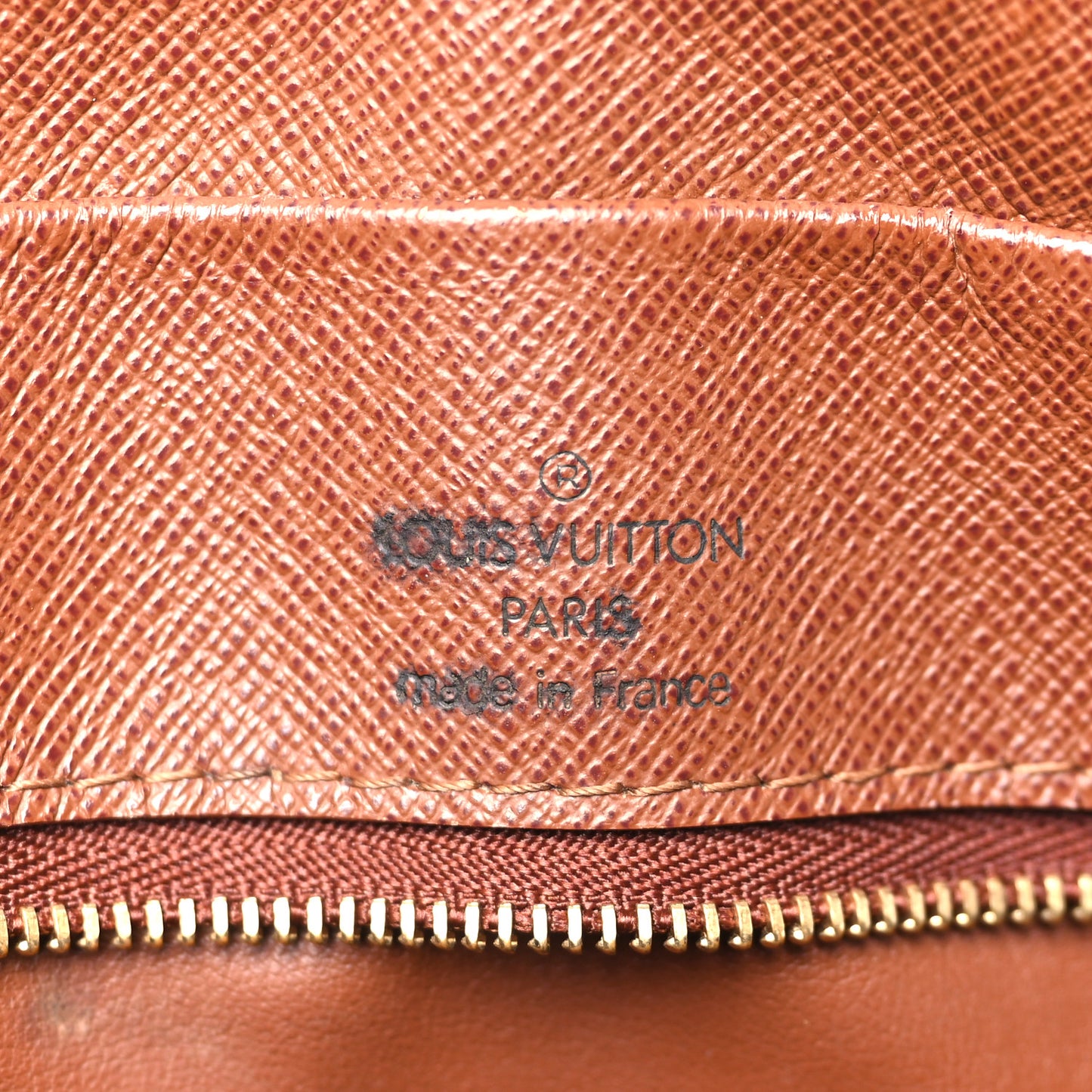 Monogram Nil 28