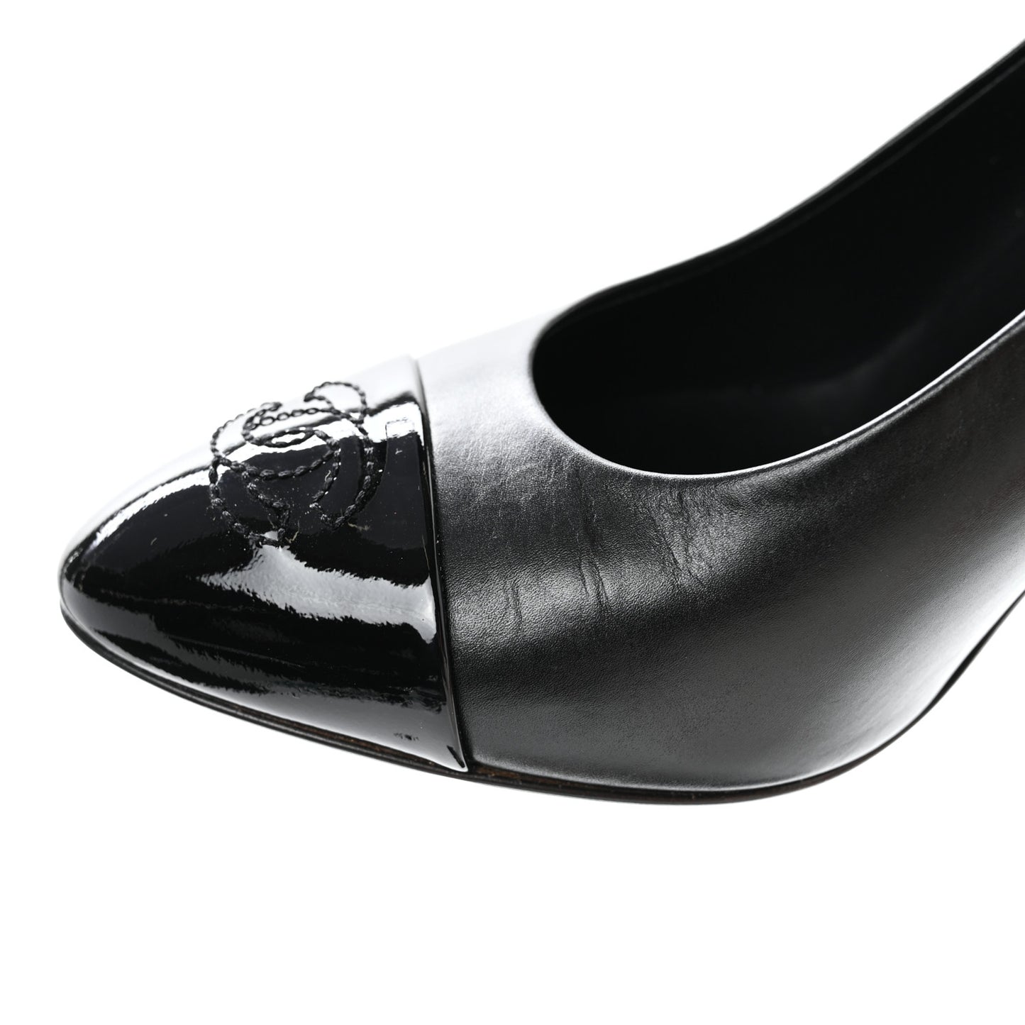 Lambskin Patent Metal Cap Toe CC Pumps 37.5 Black Gold