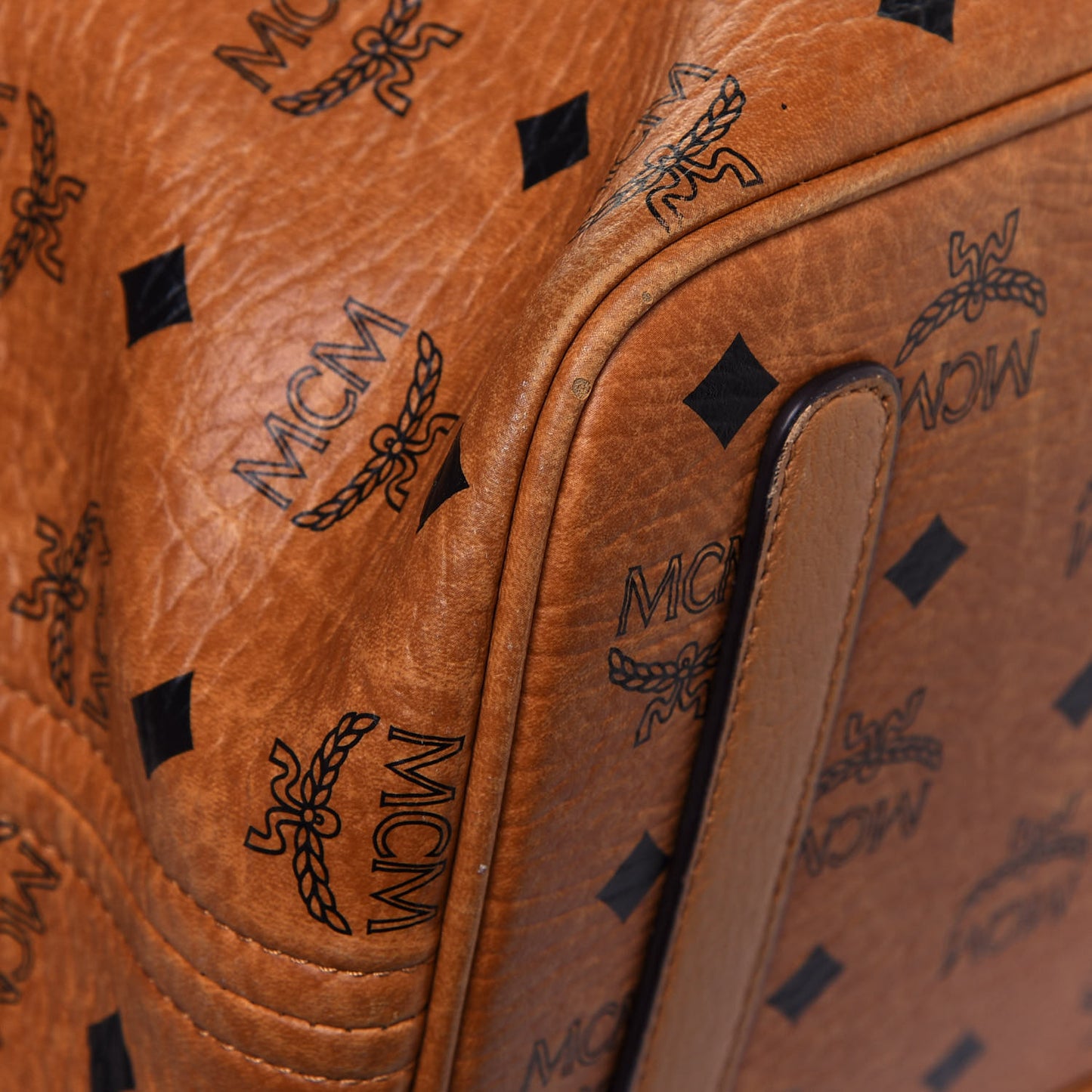 Visetos Medium Liz Reversible Shopper Tote Cognac