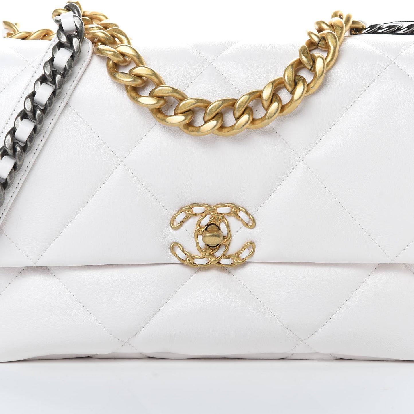 Lambskin Quilted Large 19 Flap White