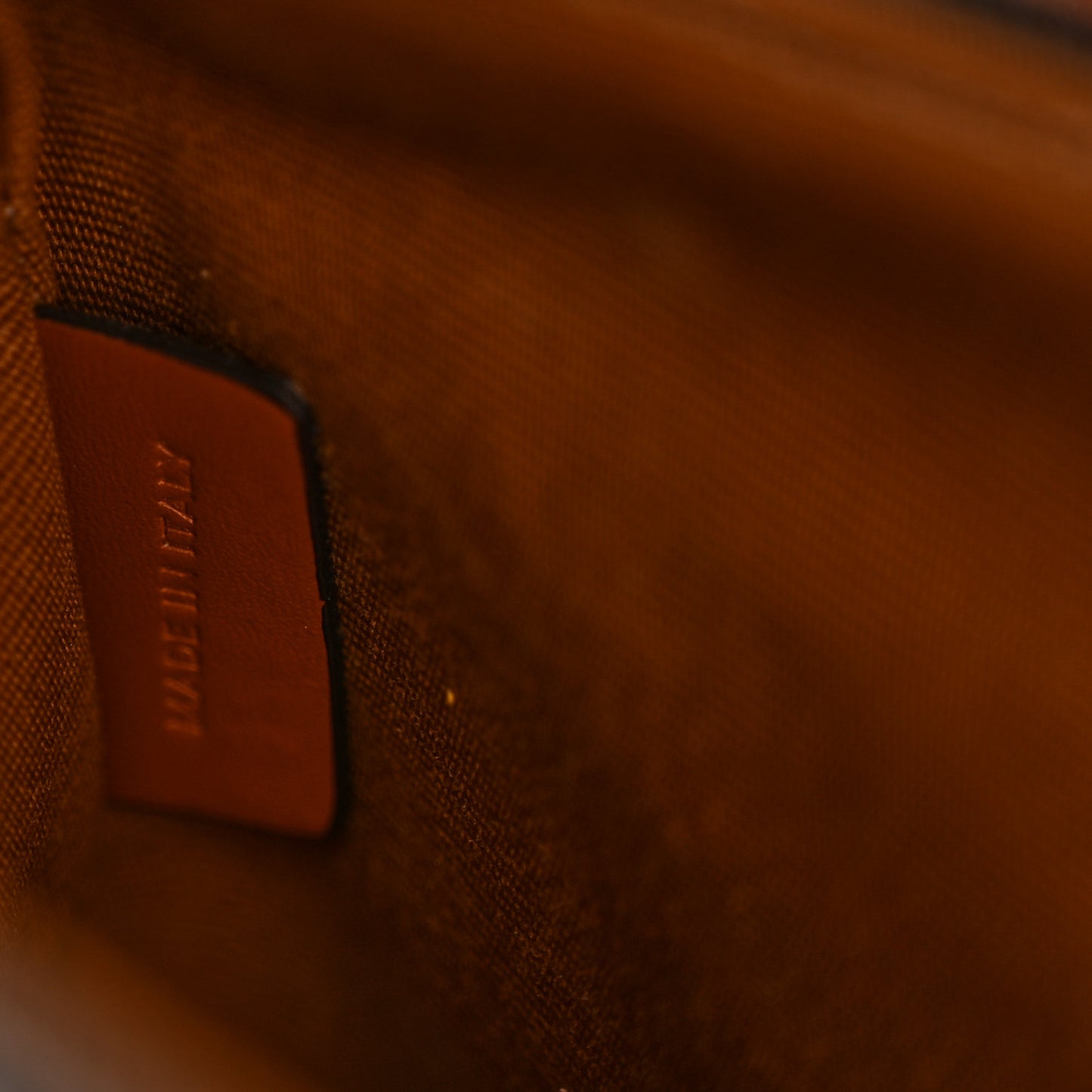 Calfskin Triomphe Besace Tan