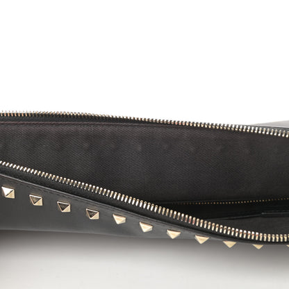 Valentino Garavani Vitello Large Rockstud Zip Wristlet Pouch Black 7 of 11