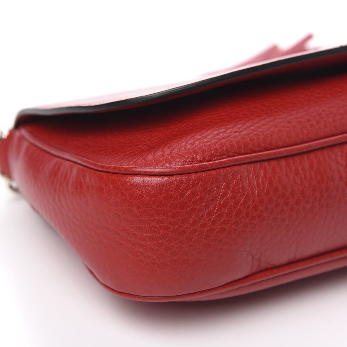 Pebbled Calfskin Medium Soho Flap Crossbody Tabasco Red