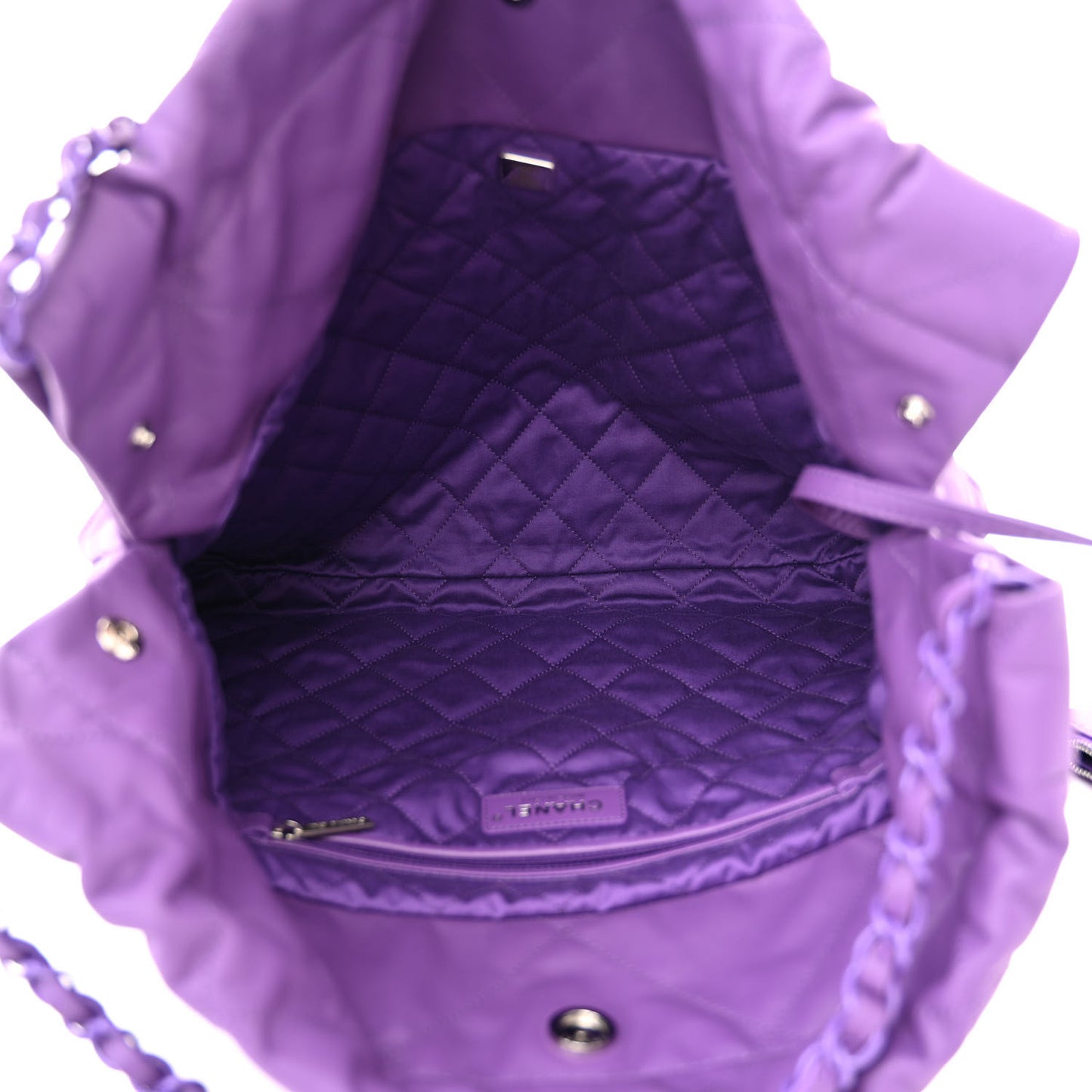 Matte Calfskin Quilted Monochrome Chanel 22 Purple