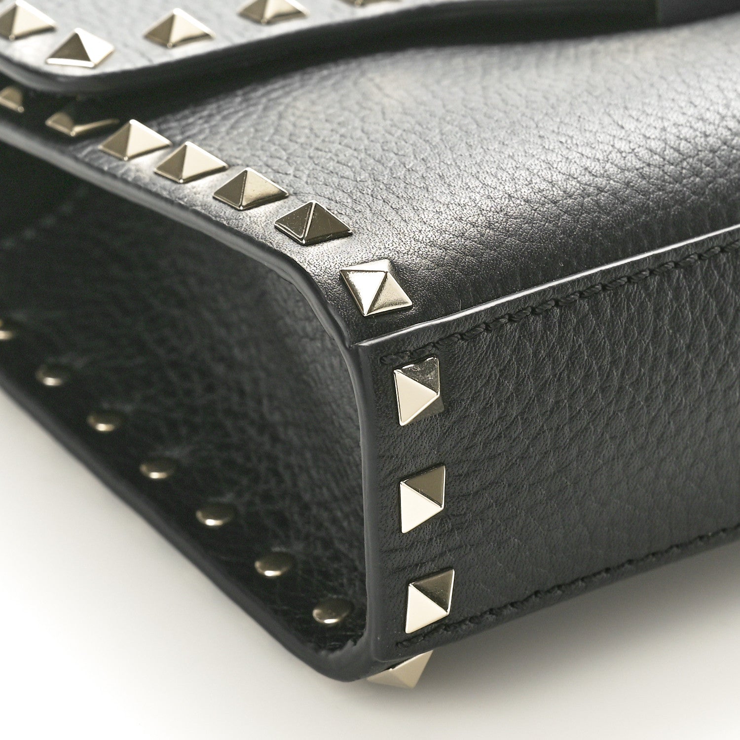 Valentino Garavani Pebbled Calfskin Medium Rockstud Flip Lock Crossbody Bag Black 8 of 9