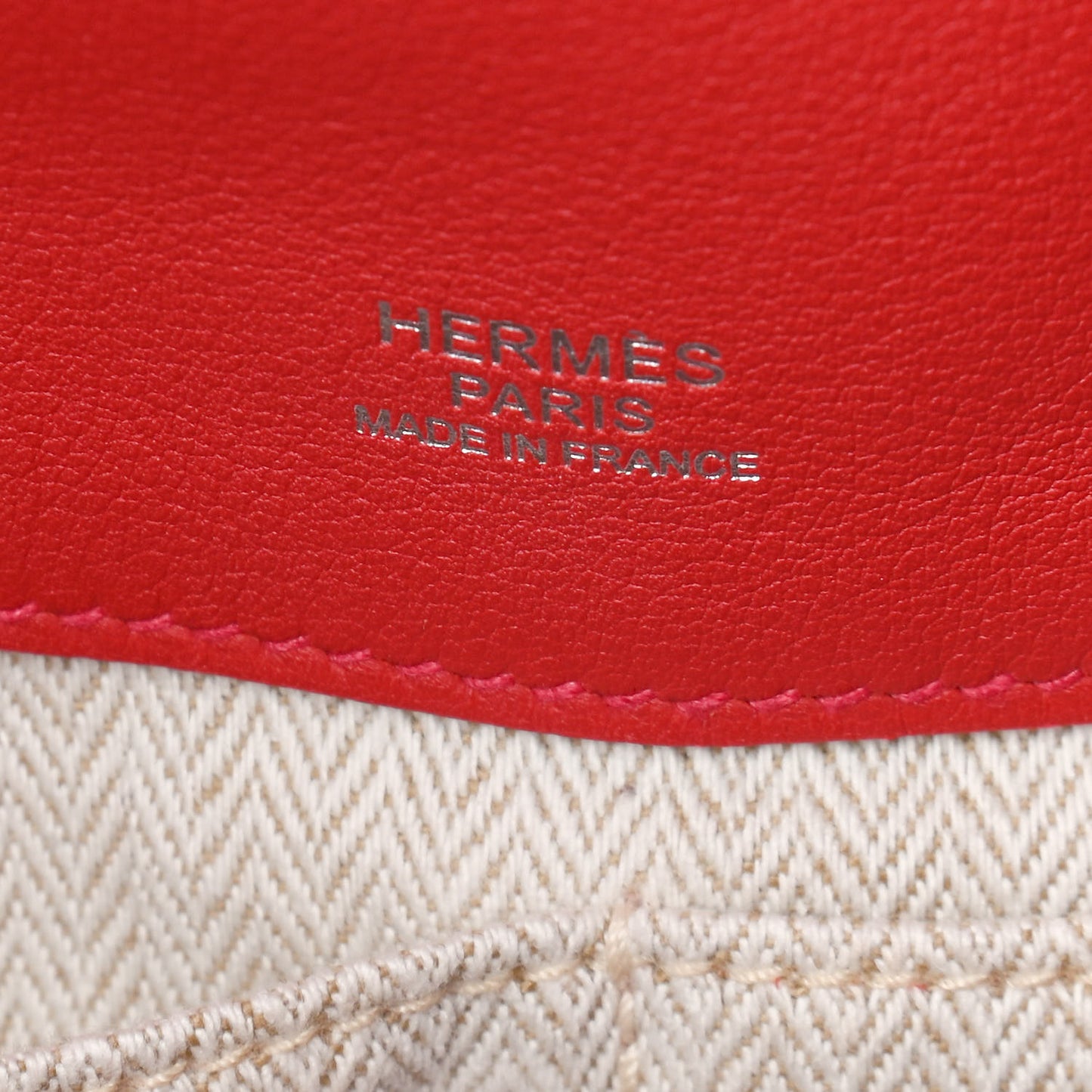 Swift Taurillon Clemence Oxer Rouge Casaque
