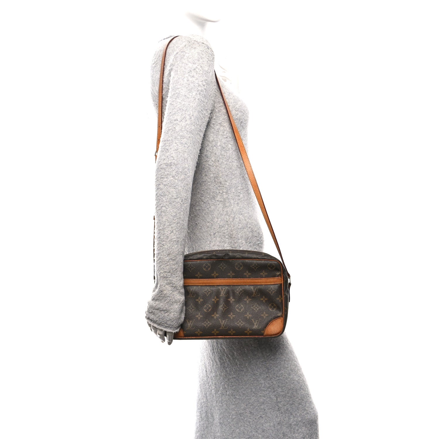 Louis Vuitton Monogram Trocadero 30 2 of 14