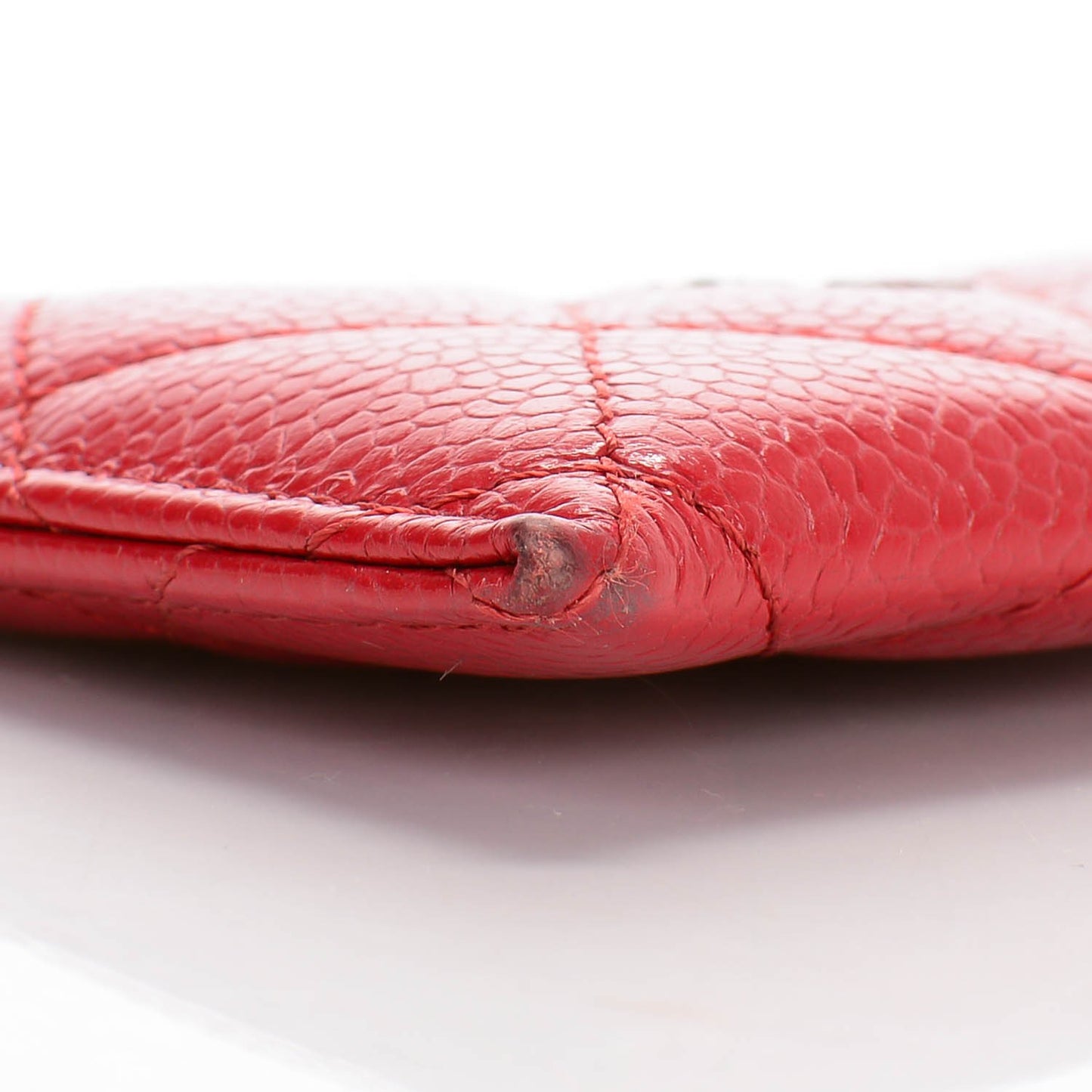 Caviar Quilted Card Holder Red